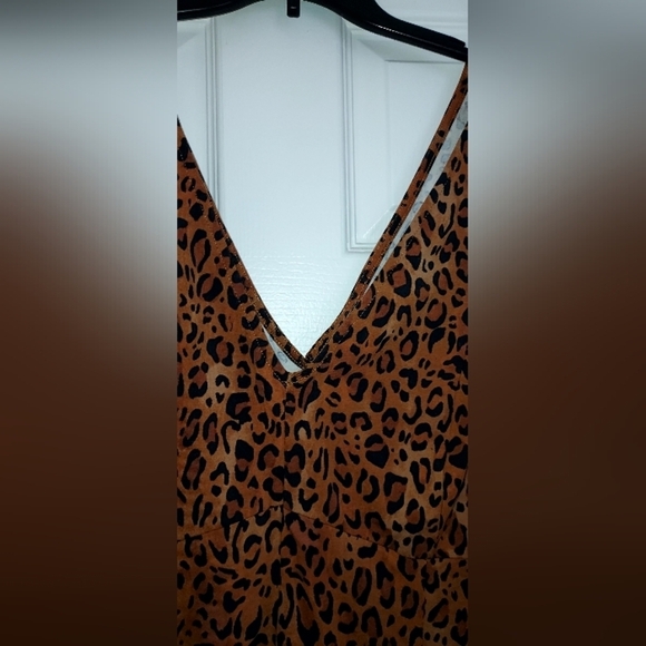 Ava And Viv Leopard Print Midi Slit A Line Sleeveless Dress - Picture 5 of 7